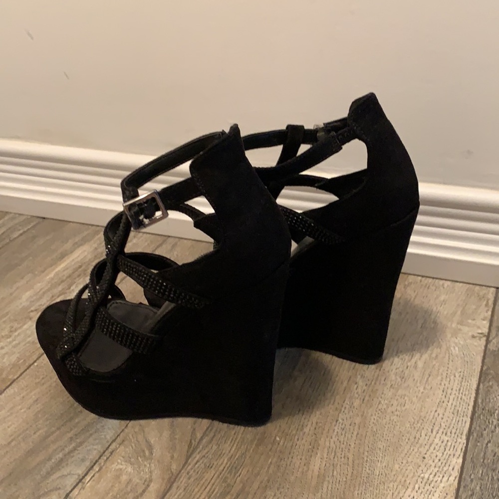 Wedges - Picture 5 of 11